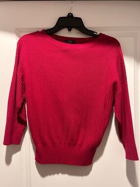 Ann Taylor Ribbed Scoopneck Sweater in Fuchsia